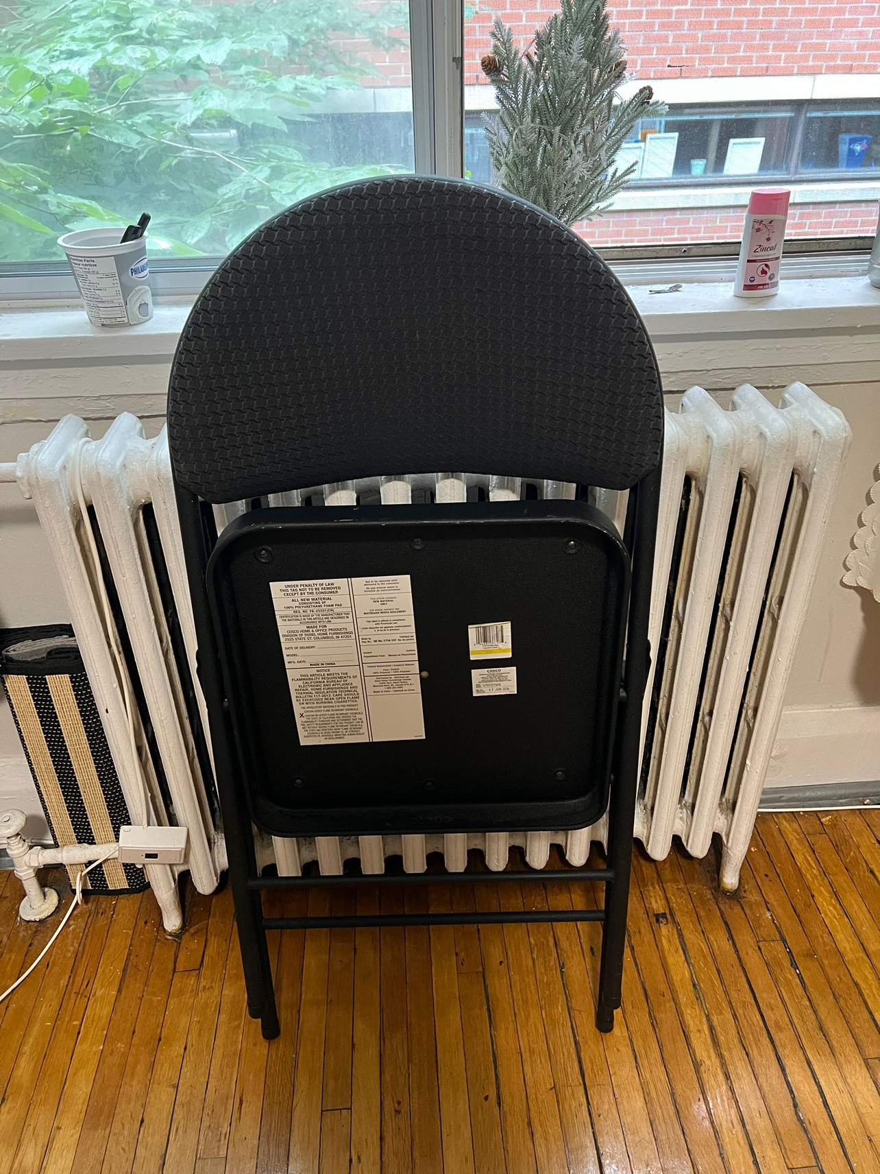 Black Folding Chair - photo 3