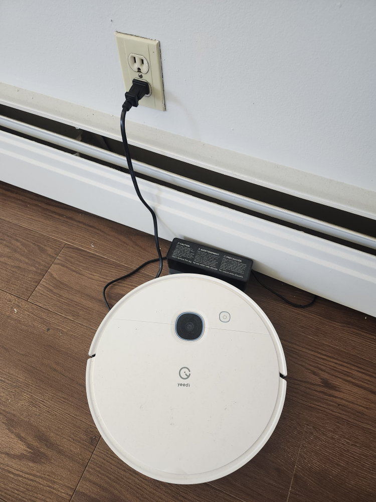 Vacuum Robot-- Yeedi thumbnail