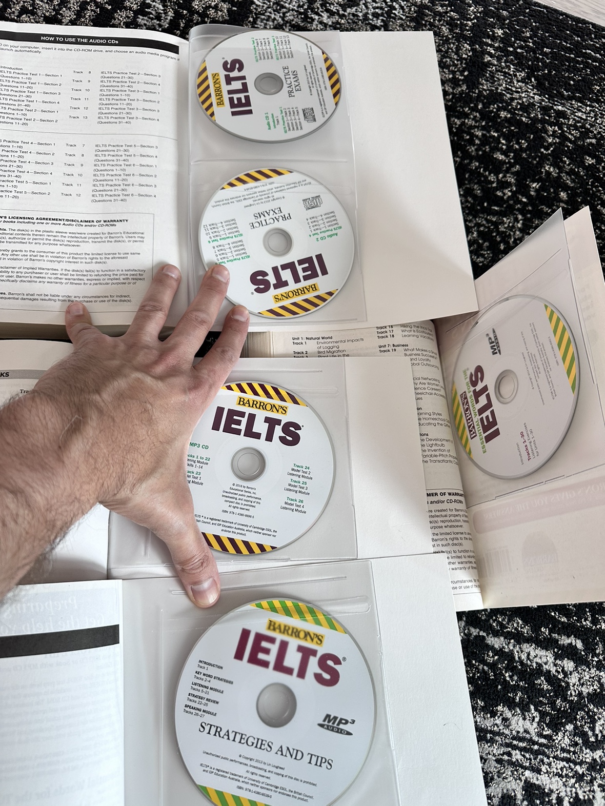 Barron's IELTS Superpack image indicator(6)