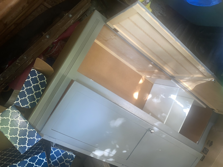 Storage cupboard - photo 3