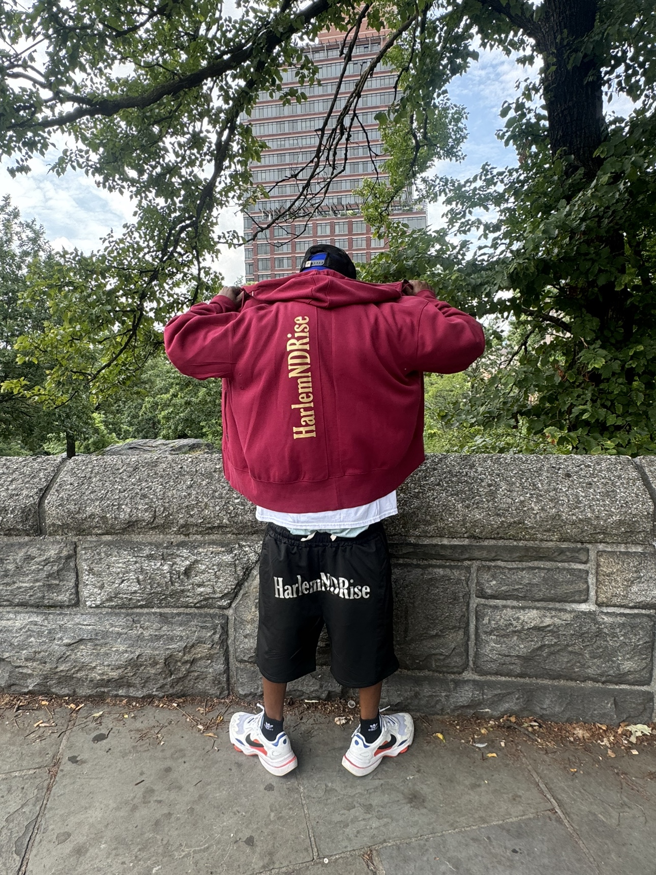 Suits and stuff image indicator(2)