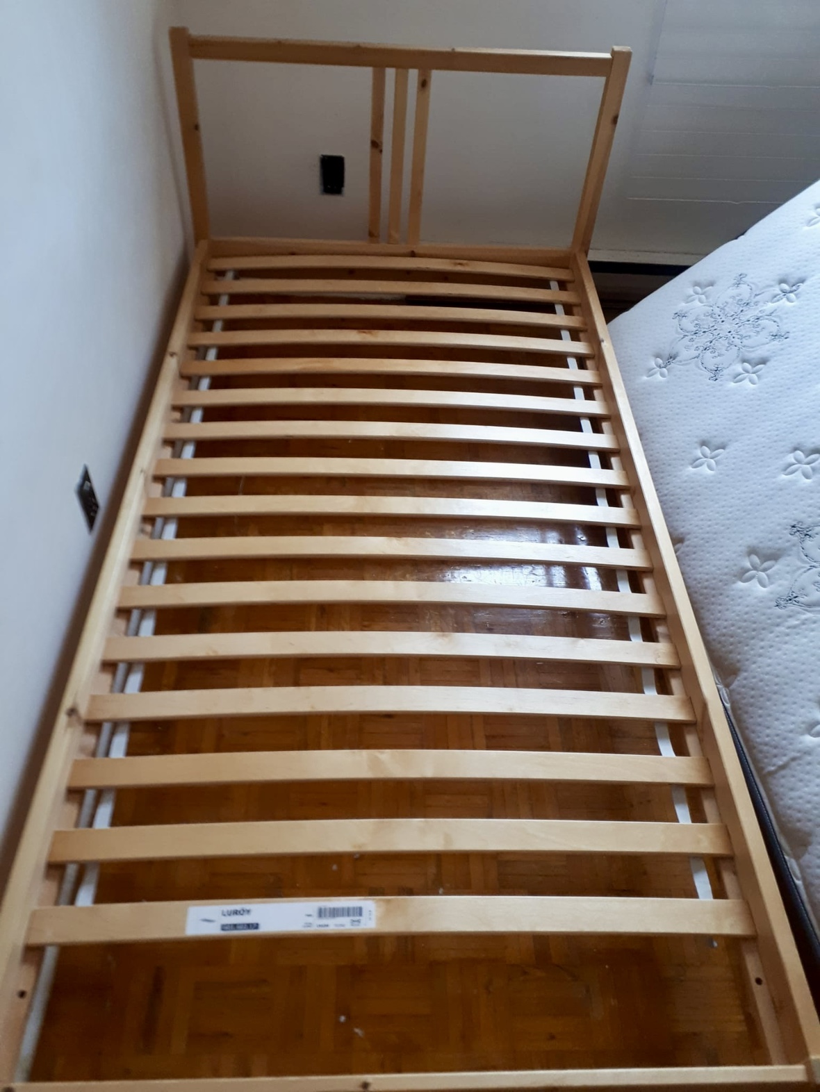 NEIDEN Pine Bed Frame, Twin, with Double Layered Mattress image indicator(4)