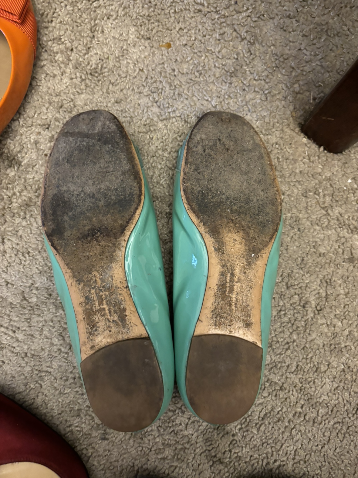 Authentic Ferragamo flats image indicator(2)