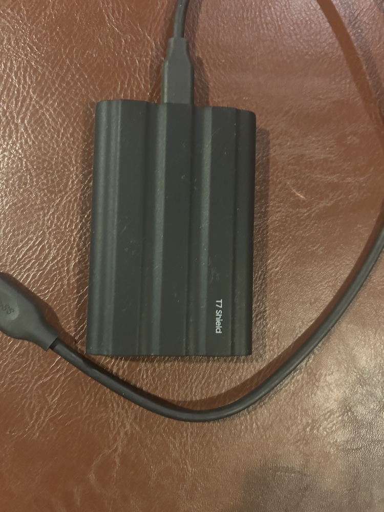 Samsung T7 Shield Portable SSD 1TB drive