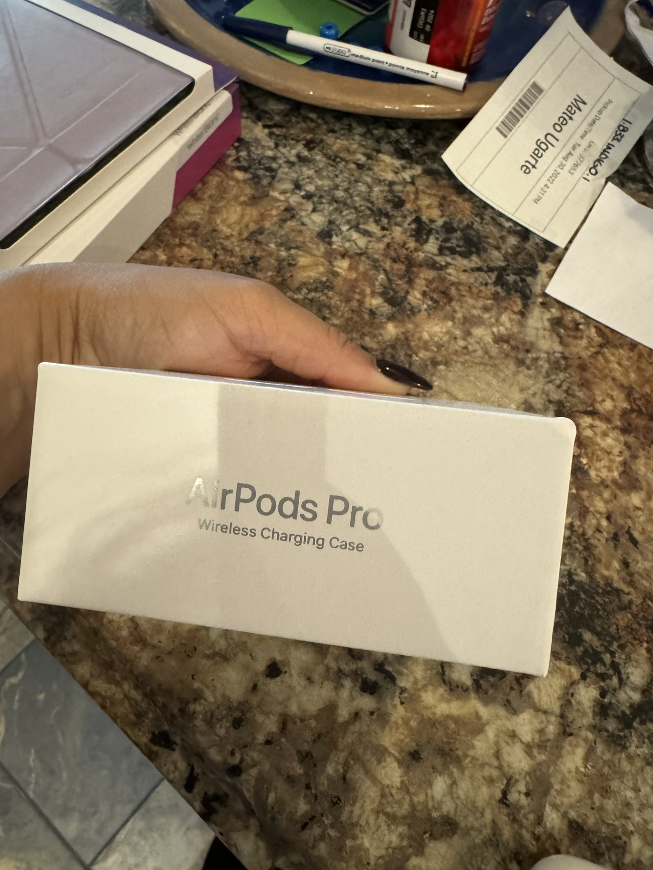 Apple AirPods Pro with Wireless Charging Case - photo 5