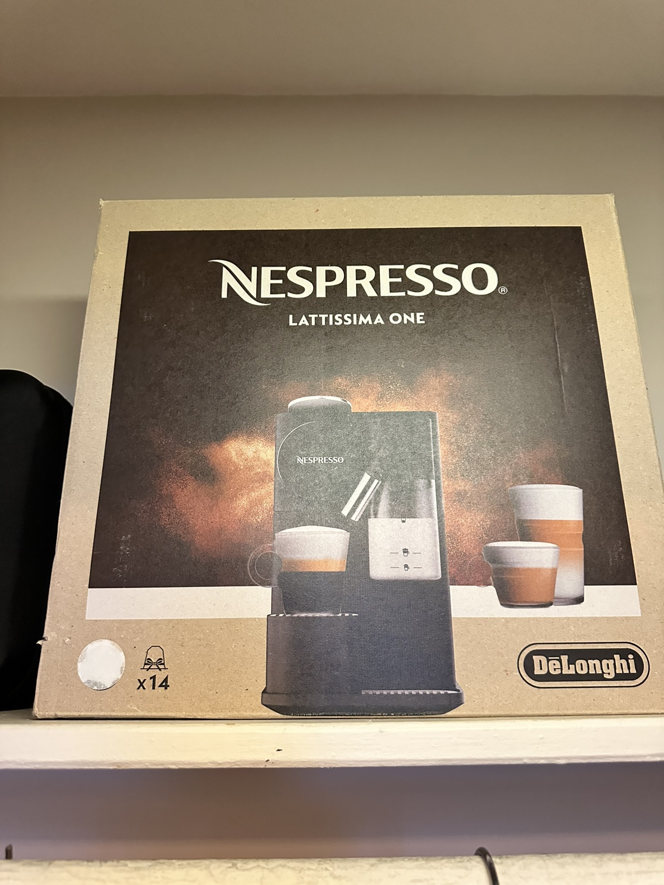 Nespresso Lattissima One Coffee Machine - photo 2