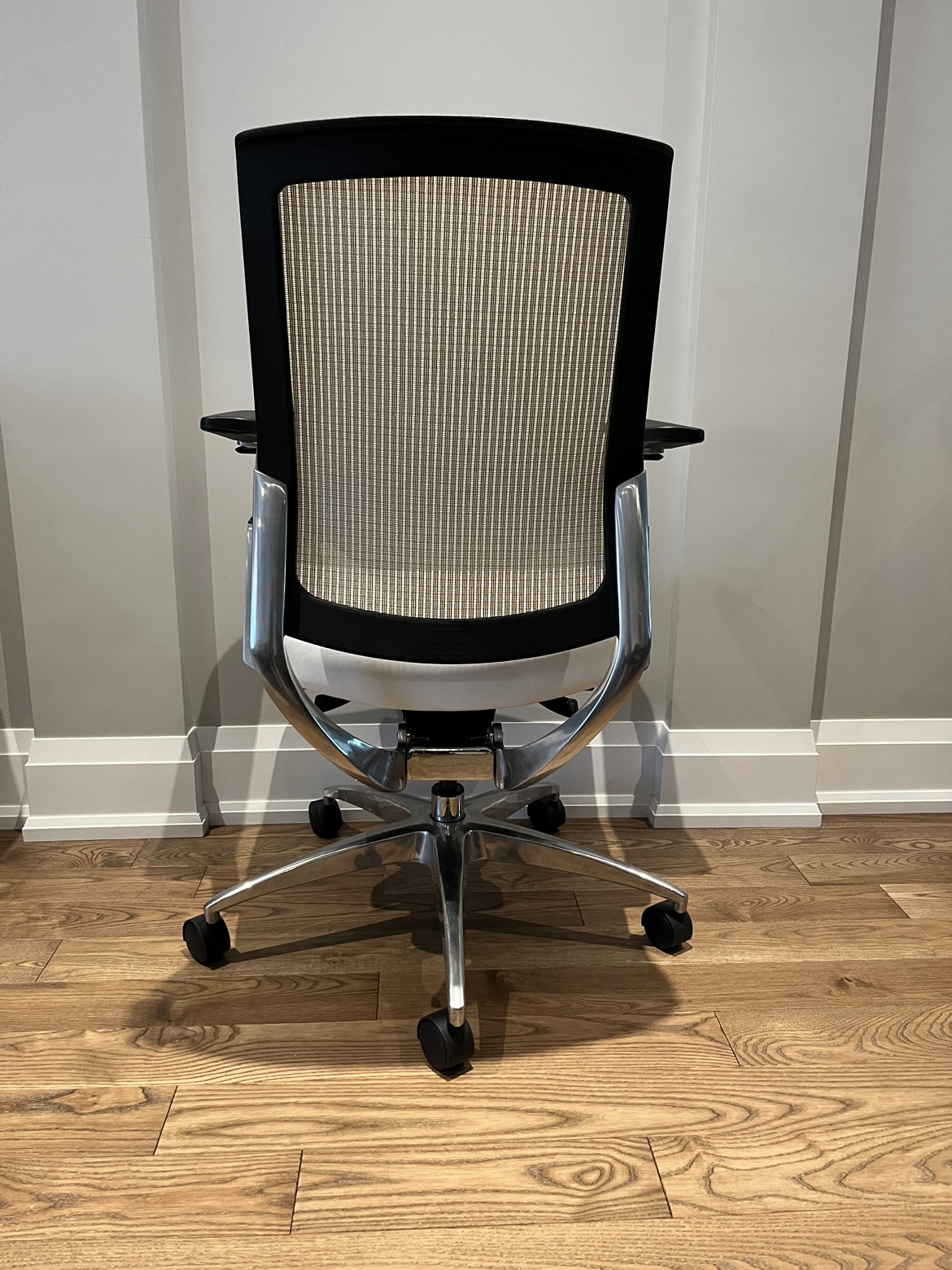 Office Chair - photo 4