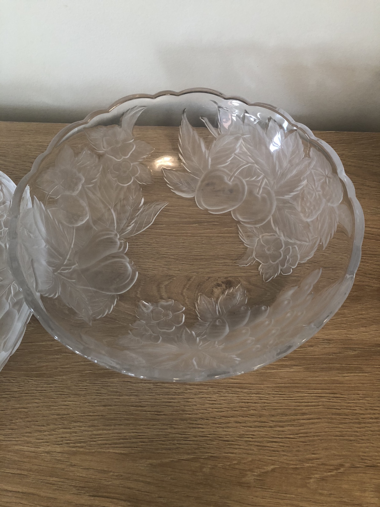 Fruit Bowl and Serving Plate Set image indicator(4)