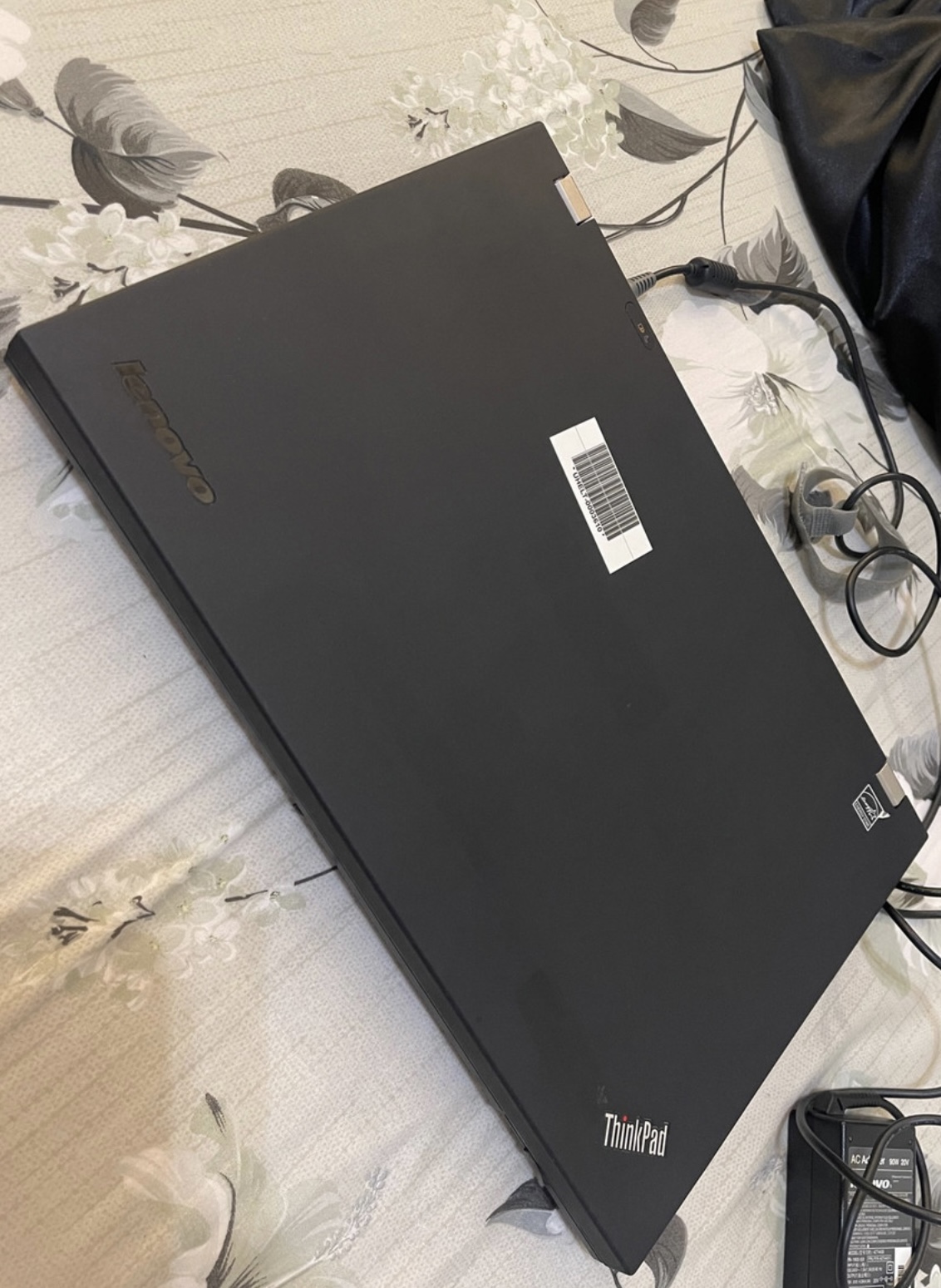 Lenovo Thinkpad Laptop - photo 4
