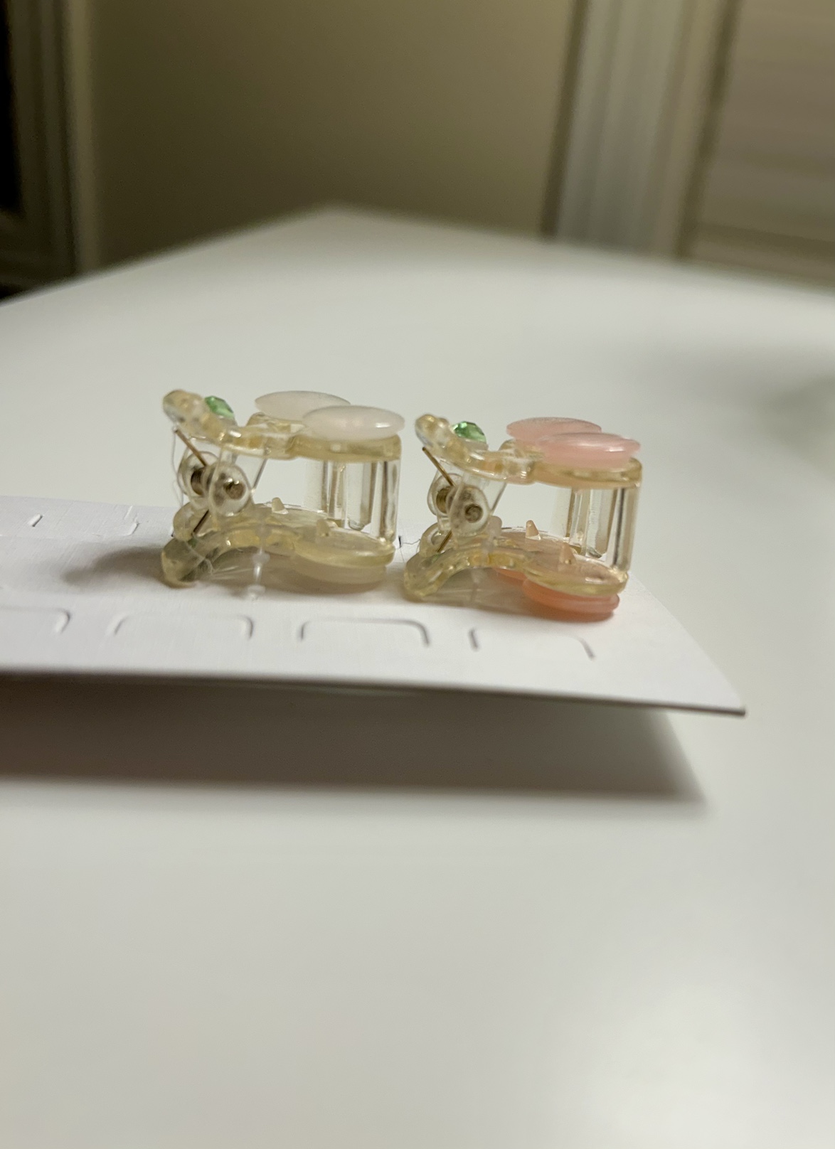 Hair clips image indicator(4)