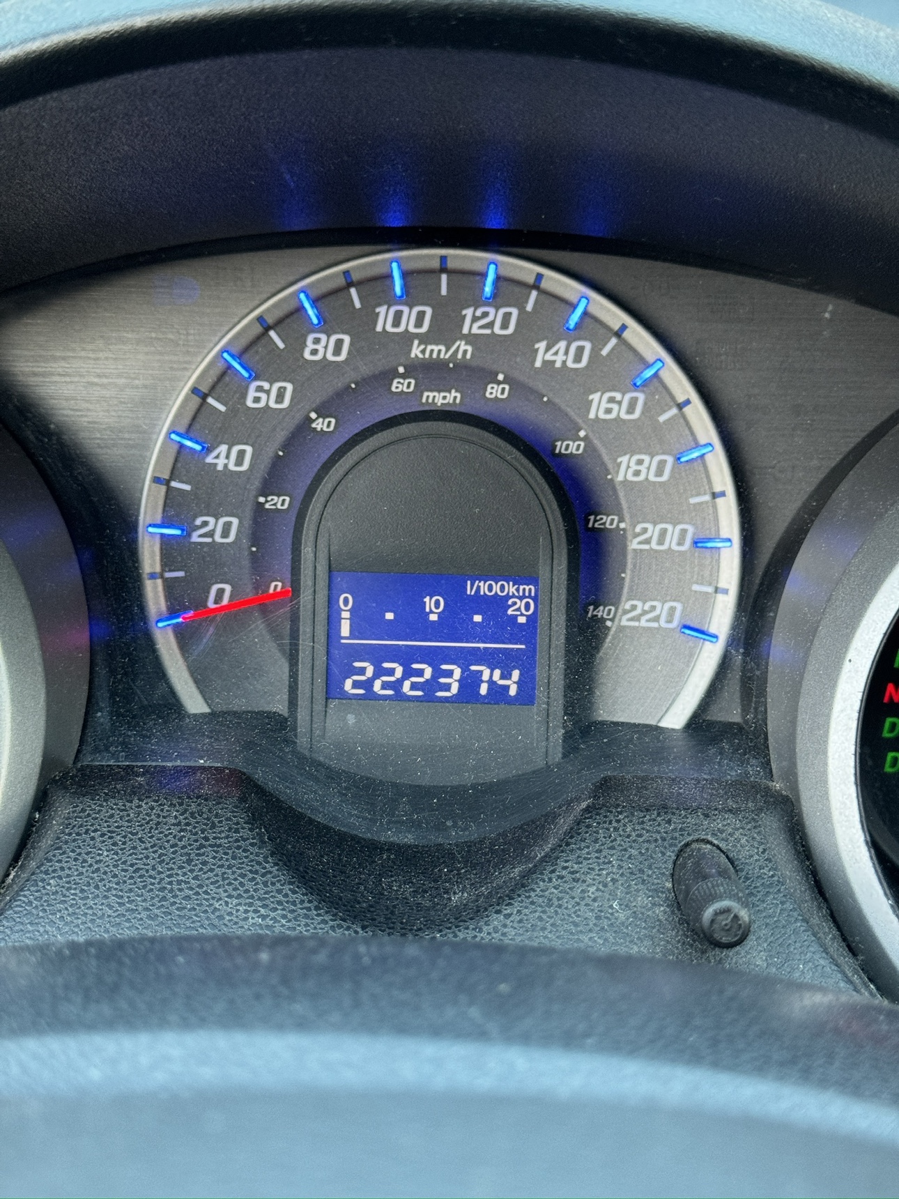 2009 Honda Fit Sport + Winter Tires with Rims image indicator(5)