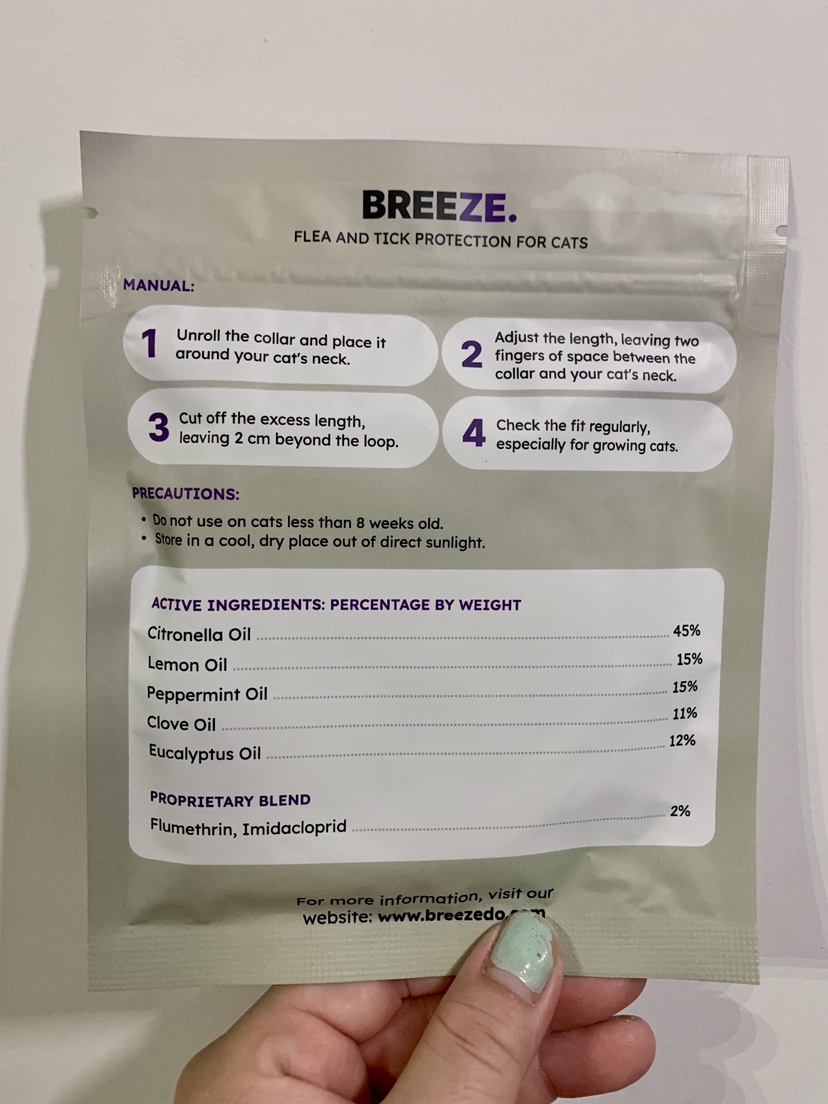 ‼️DECLUTTER SALE‼️ (1) or (2) Breeze PURESHIELD™ Cat Collar image indicator(3)