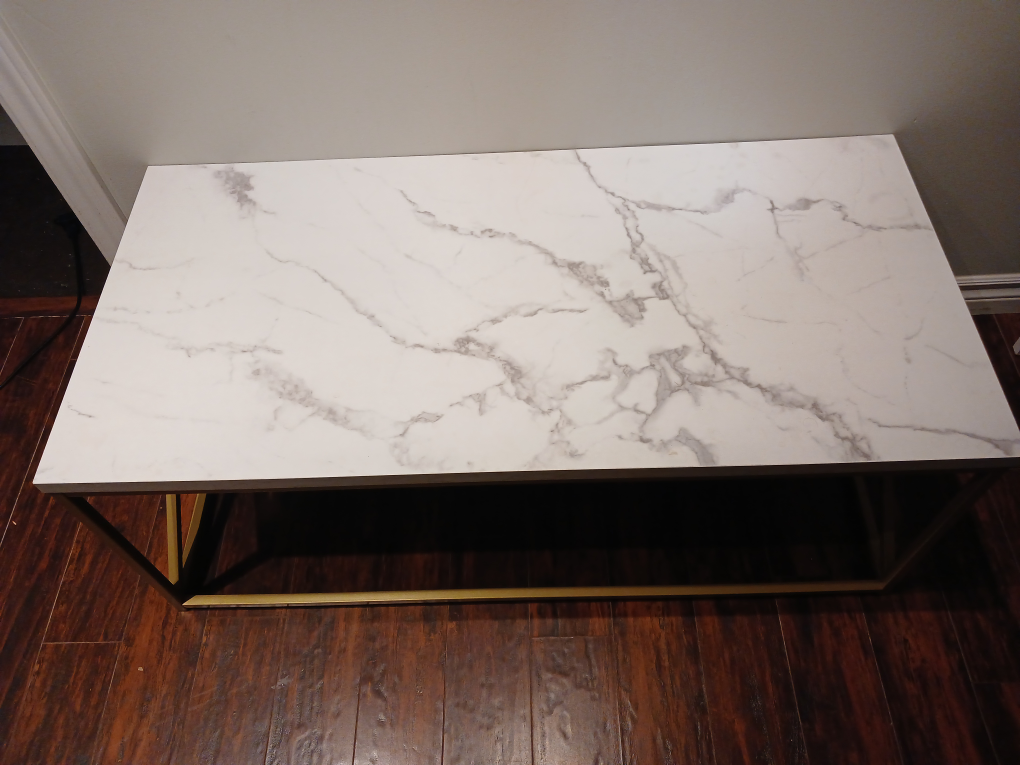 White Marble Coffee Table with Gold Legs image indicator(2)