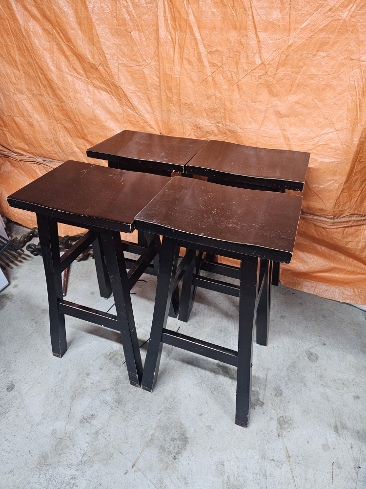 Set of 4 Bar Stools