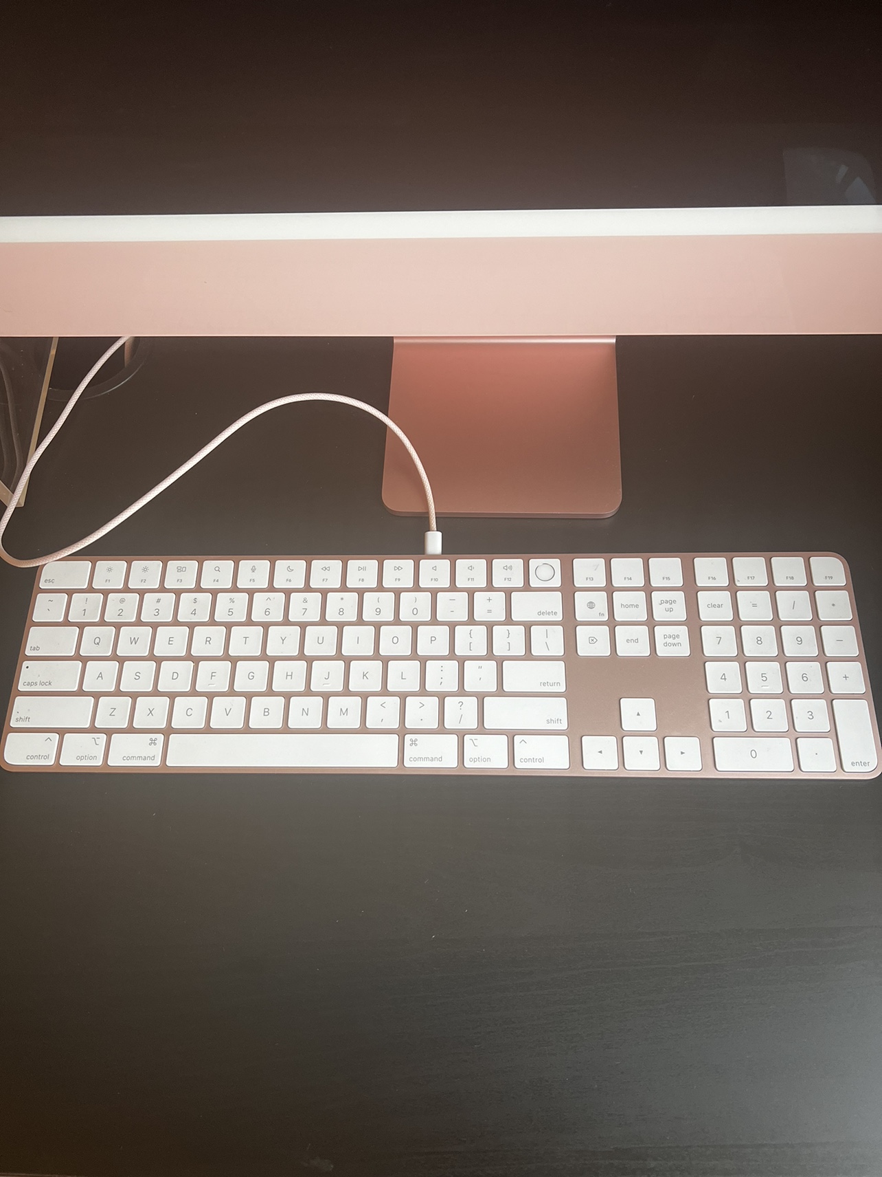 24 inch Pink iMac with 4.5 Retina Display 2022 - photo 2