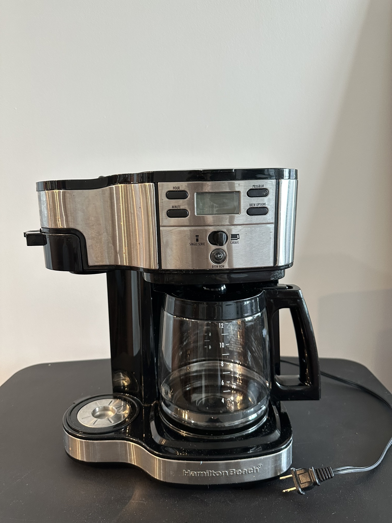 Single Serve Coffee Brewer and Full Pot Coffee Maker thumbnail