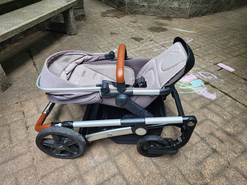 Silver Cross Wave Stroller and Basinet - photo 3