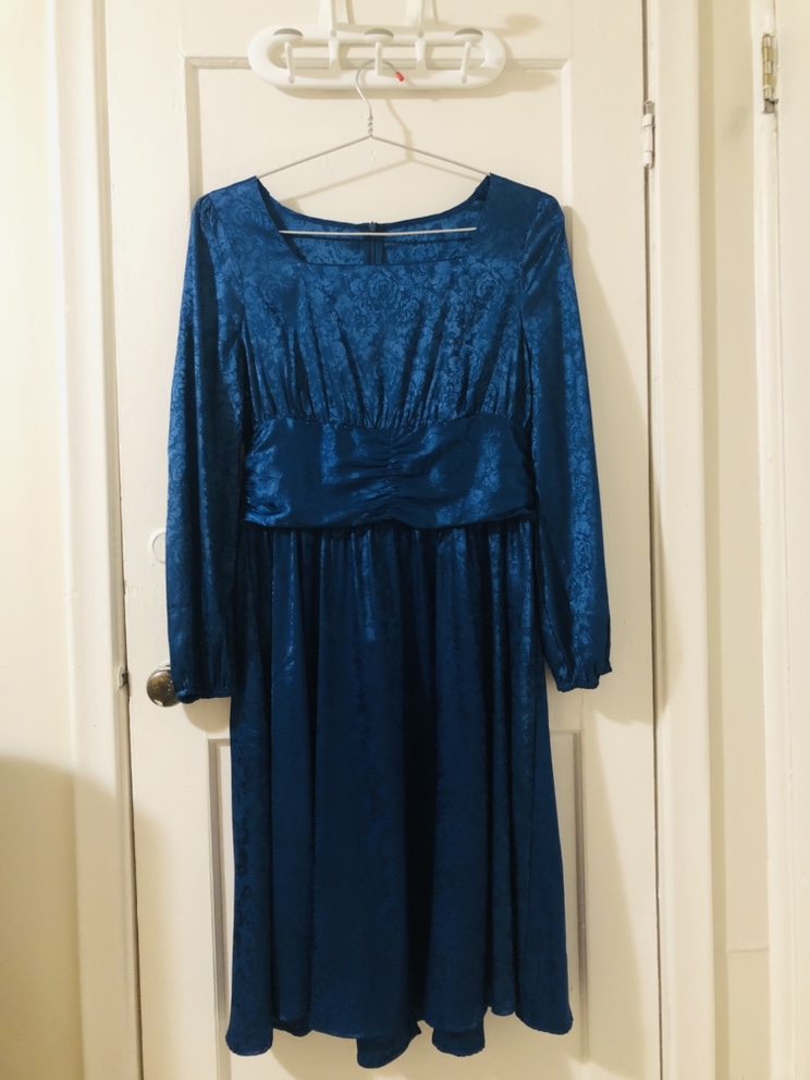 Dress thumbnail