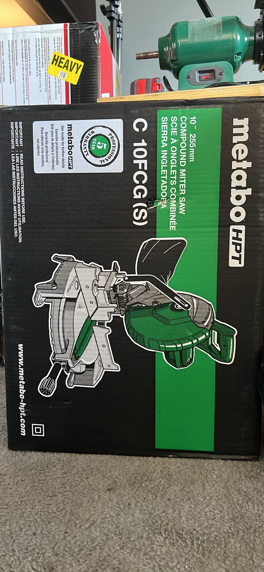 Compound Miter saw new in box