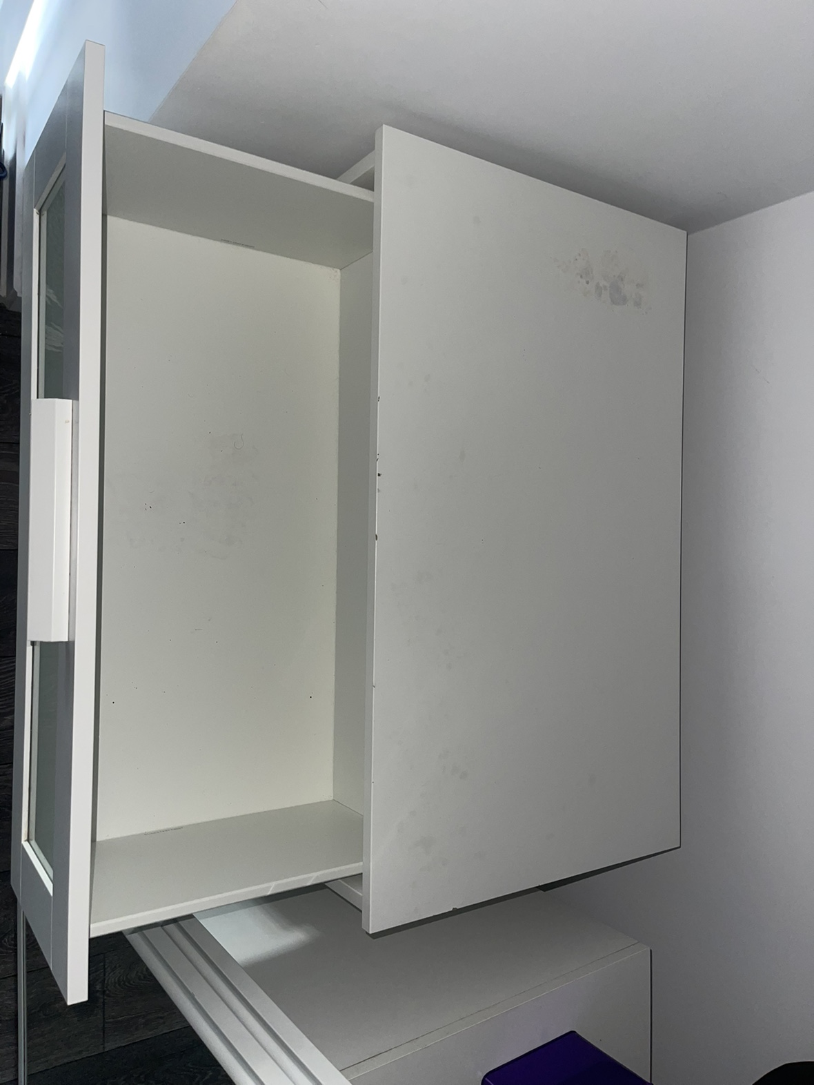 IKEA DRESSER - photo 4