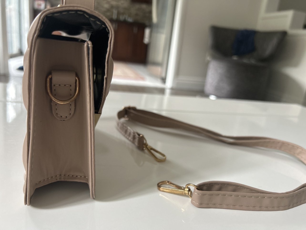 Tan Quilted Faux Leather Handbag image indicator(5)