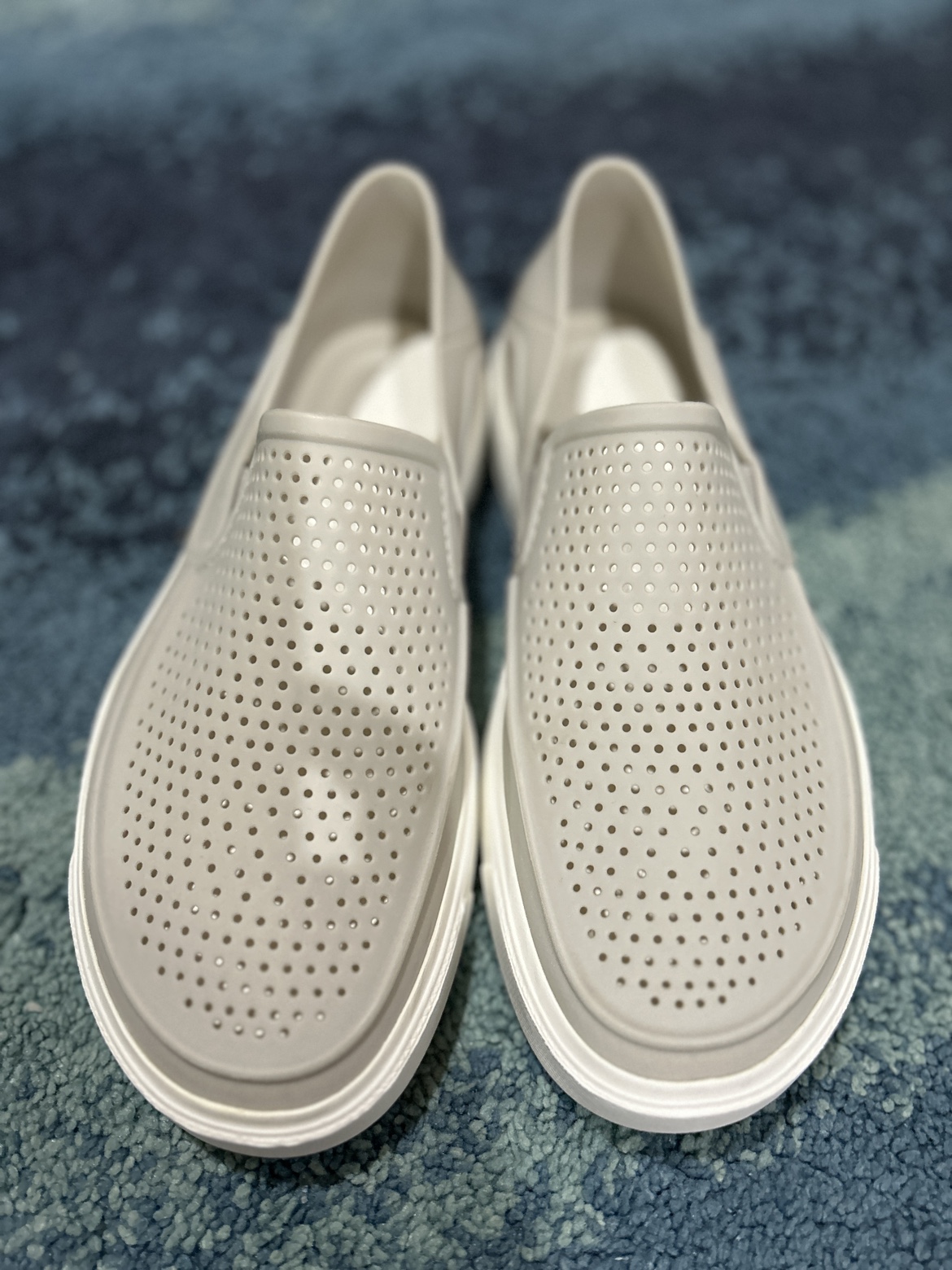 Crocs Unisex Slip On Shoes thumbnail