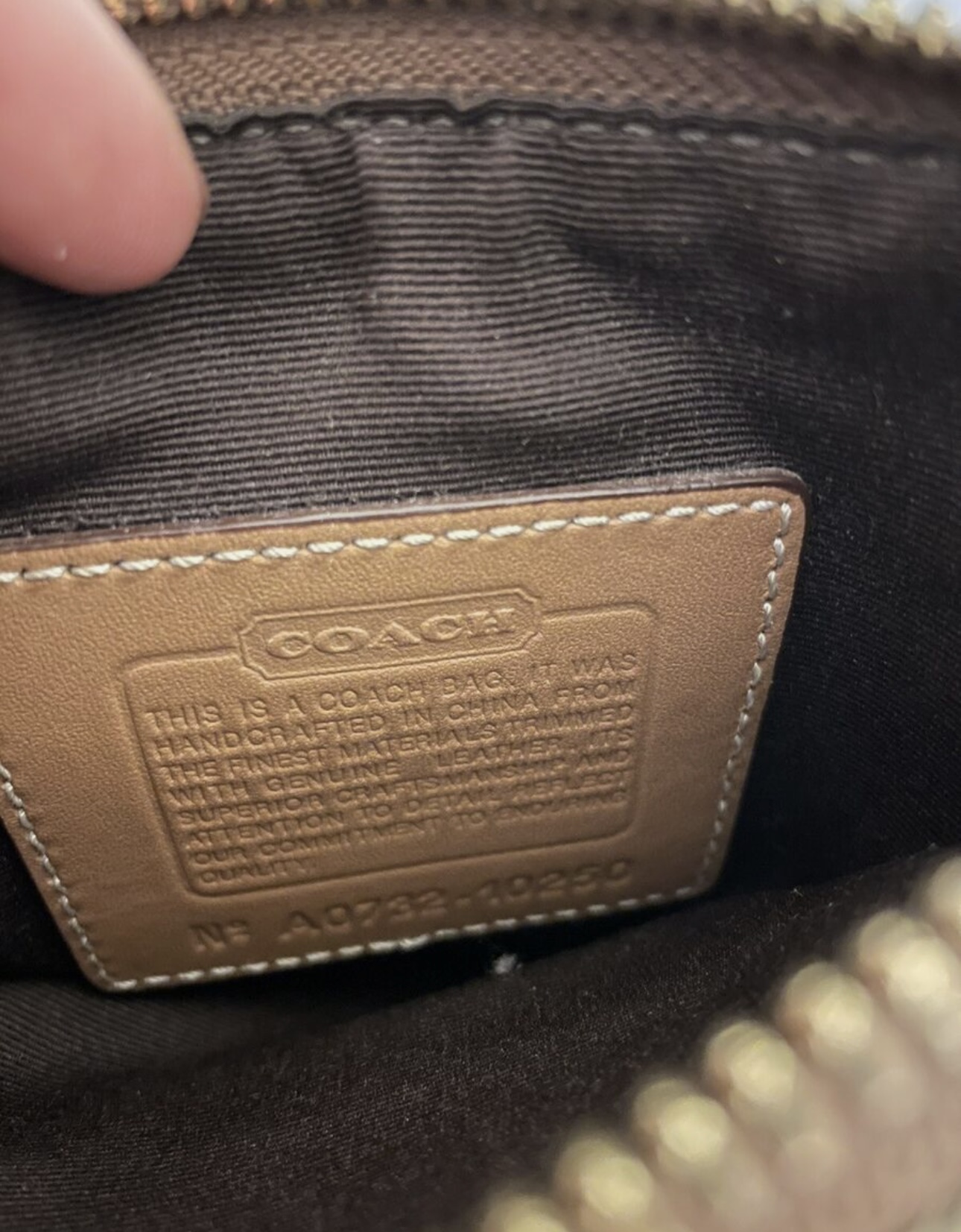 Coach Signature Crossbody Bag - photo 3