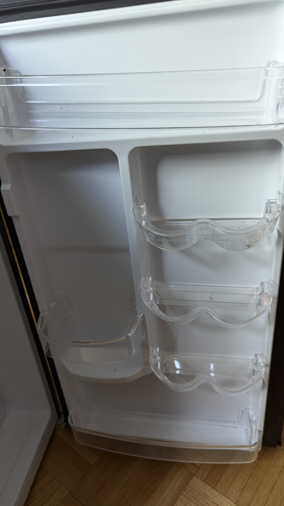 Hamilton Beach Mini Fridge
