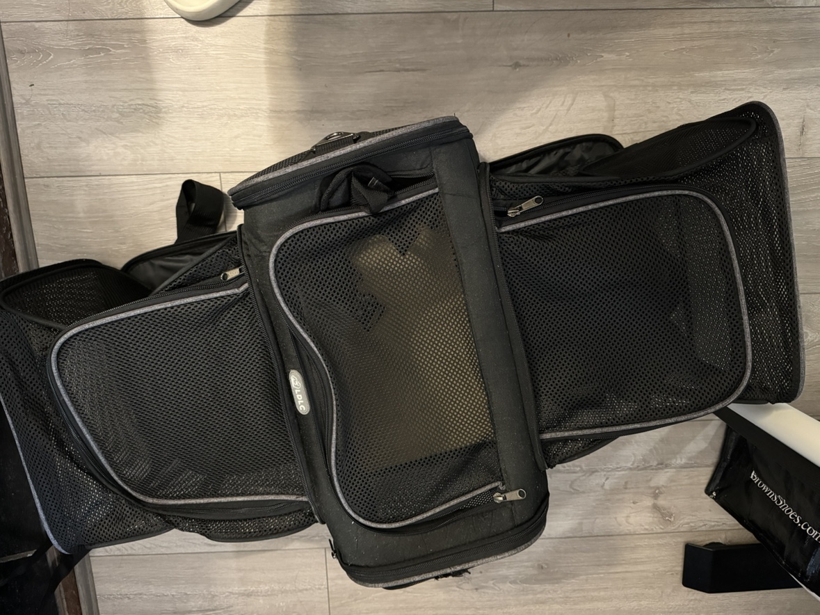 Pet Carrier - photo 4