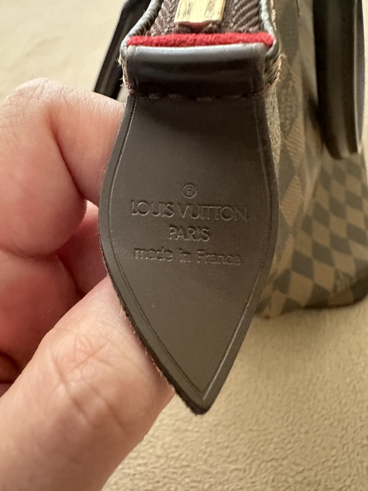 Louis Vuitton Damier Ebene Saleya MM Tote Bag image indicator(7)