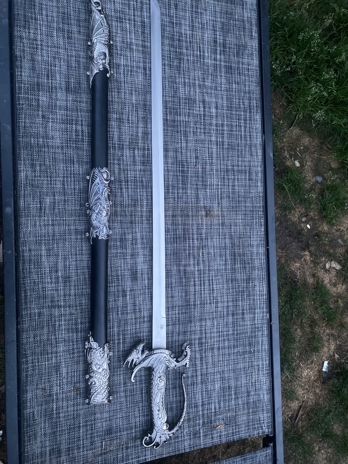Dragon Sword