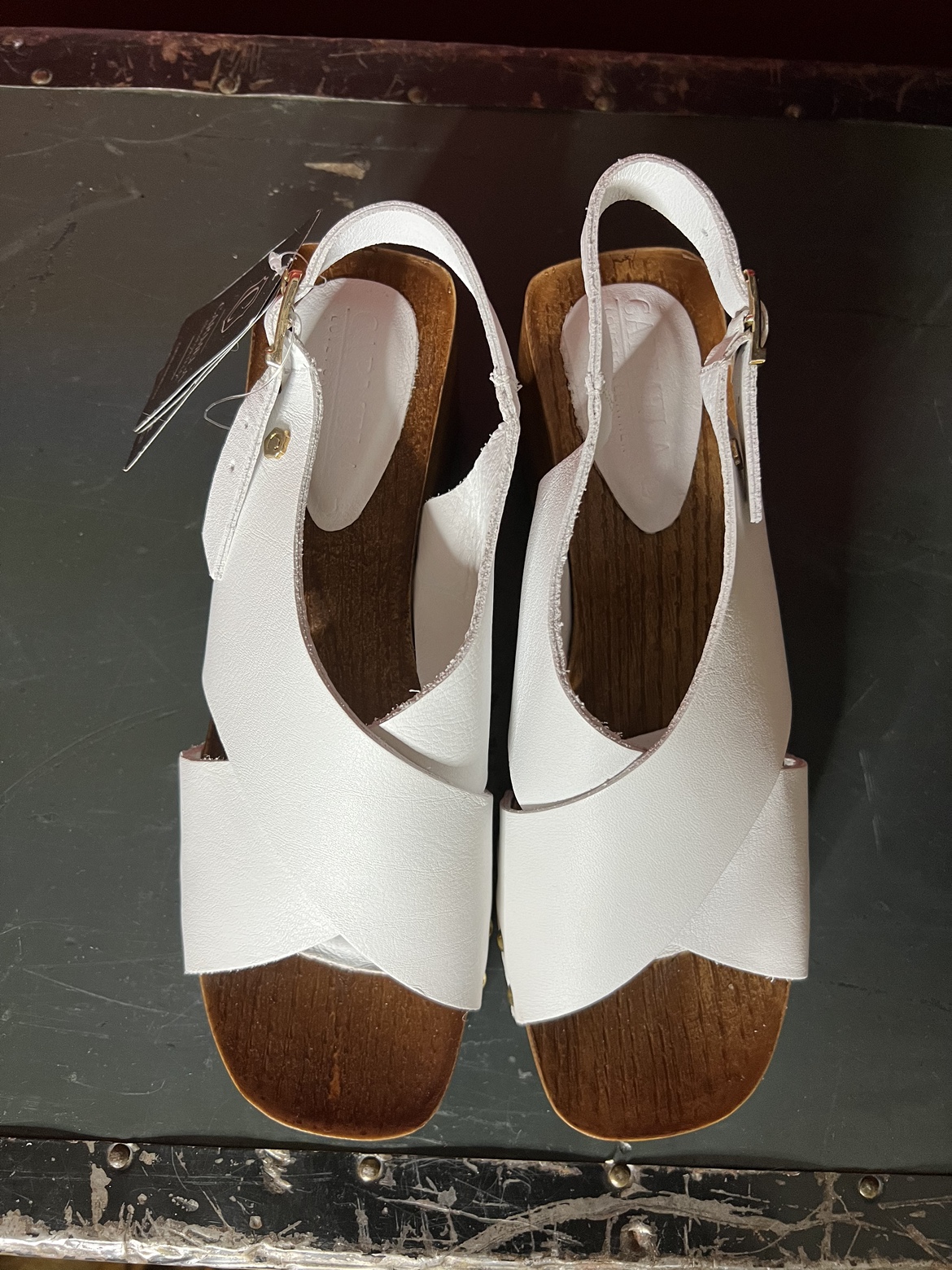 NWT White Leather Platform Sandals - photo 4