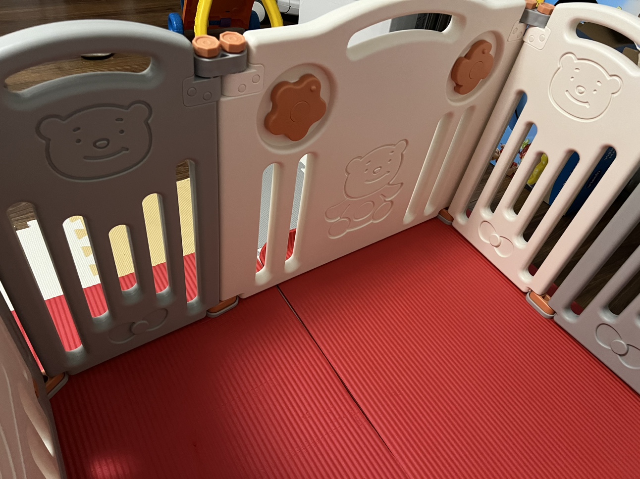 14 panel playpen - photo 4