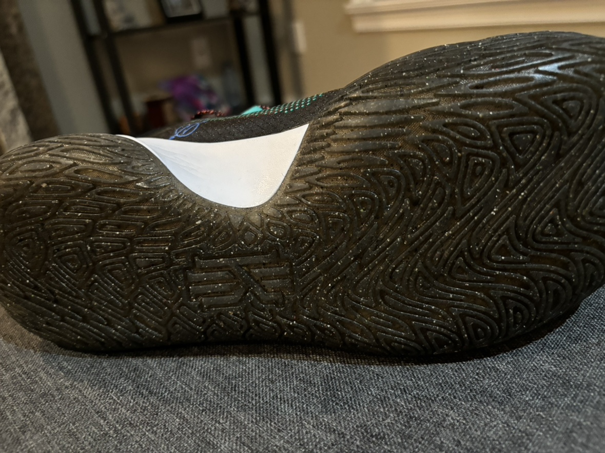 Nike Kyrie Flytrap 5 image indicator(2)