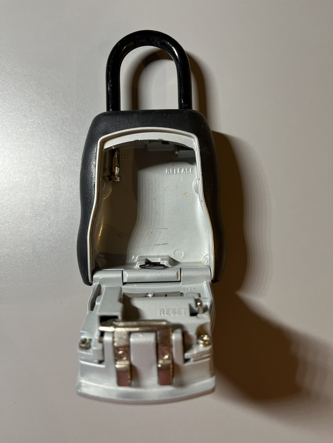 Master Lock Box image indicator(3)