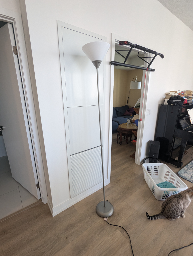 #freecycle Floor lamp - needs fixing