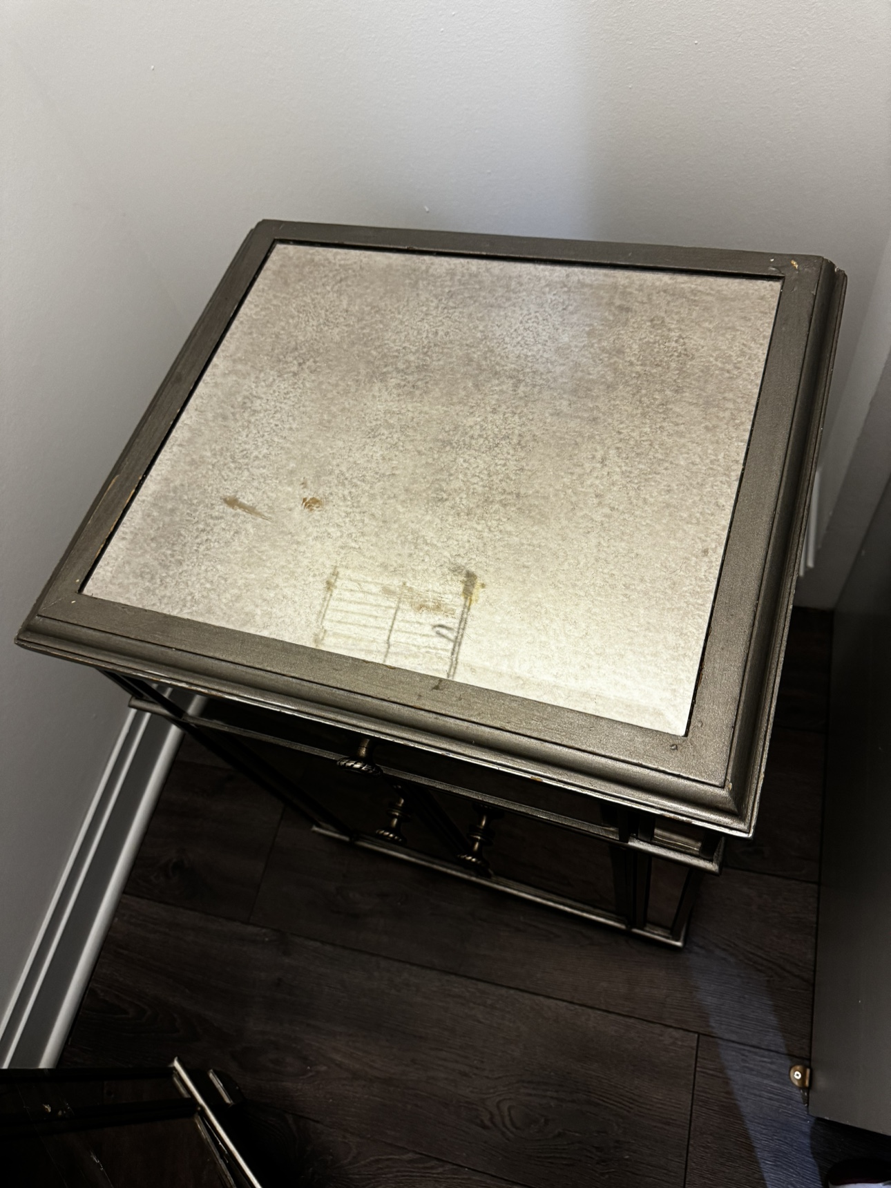 2 Mirrored Bed Tables - photo 3