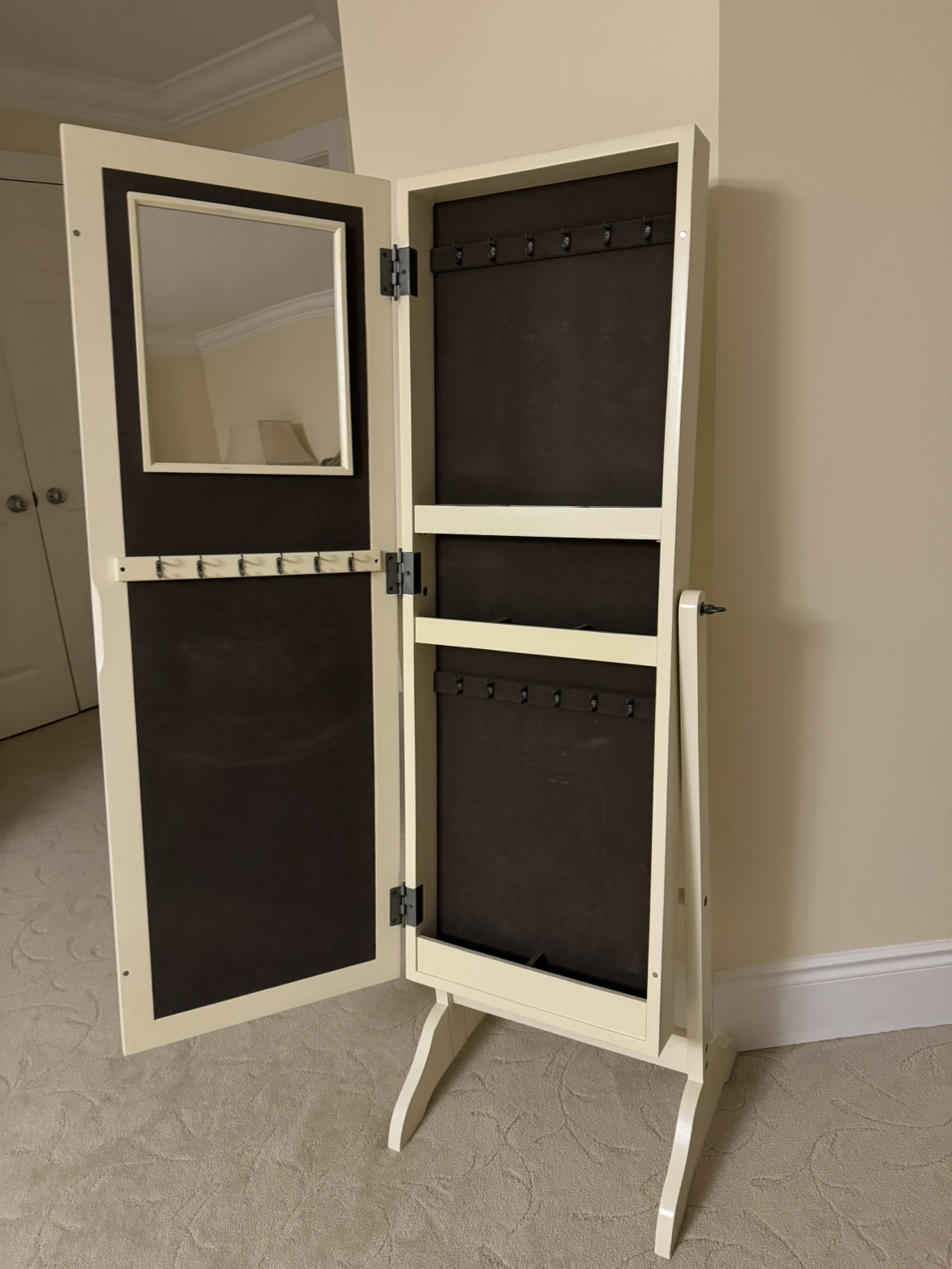 Full Length Mirror Armoire image indicator(2)