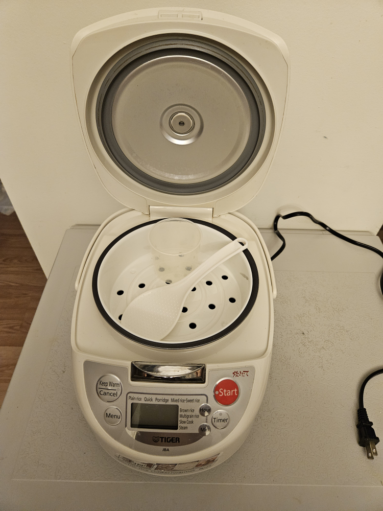Tiger Rice Cooker JBA-A10U - photo 3