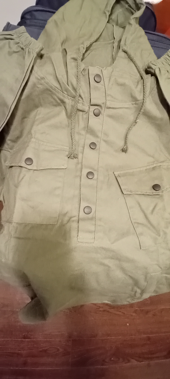 Army Green Hoodie image indicator(2)