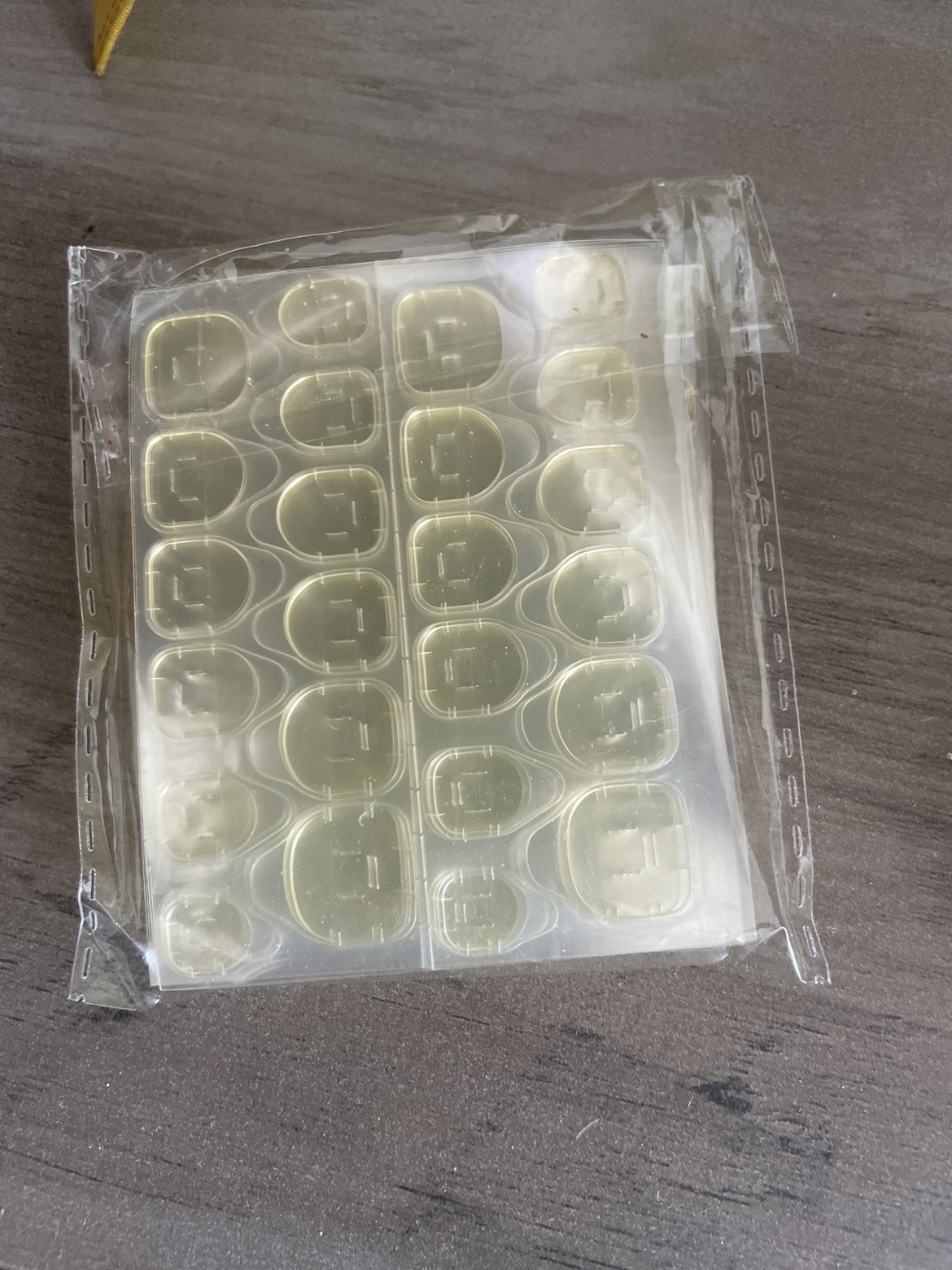 Nail Glue Tab #freecycle thumbnail