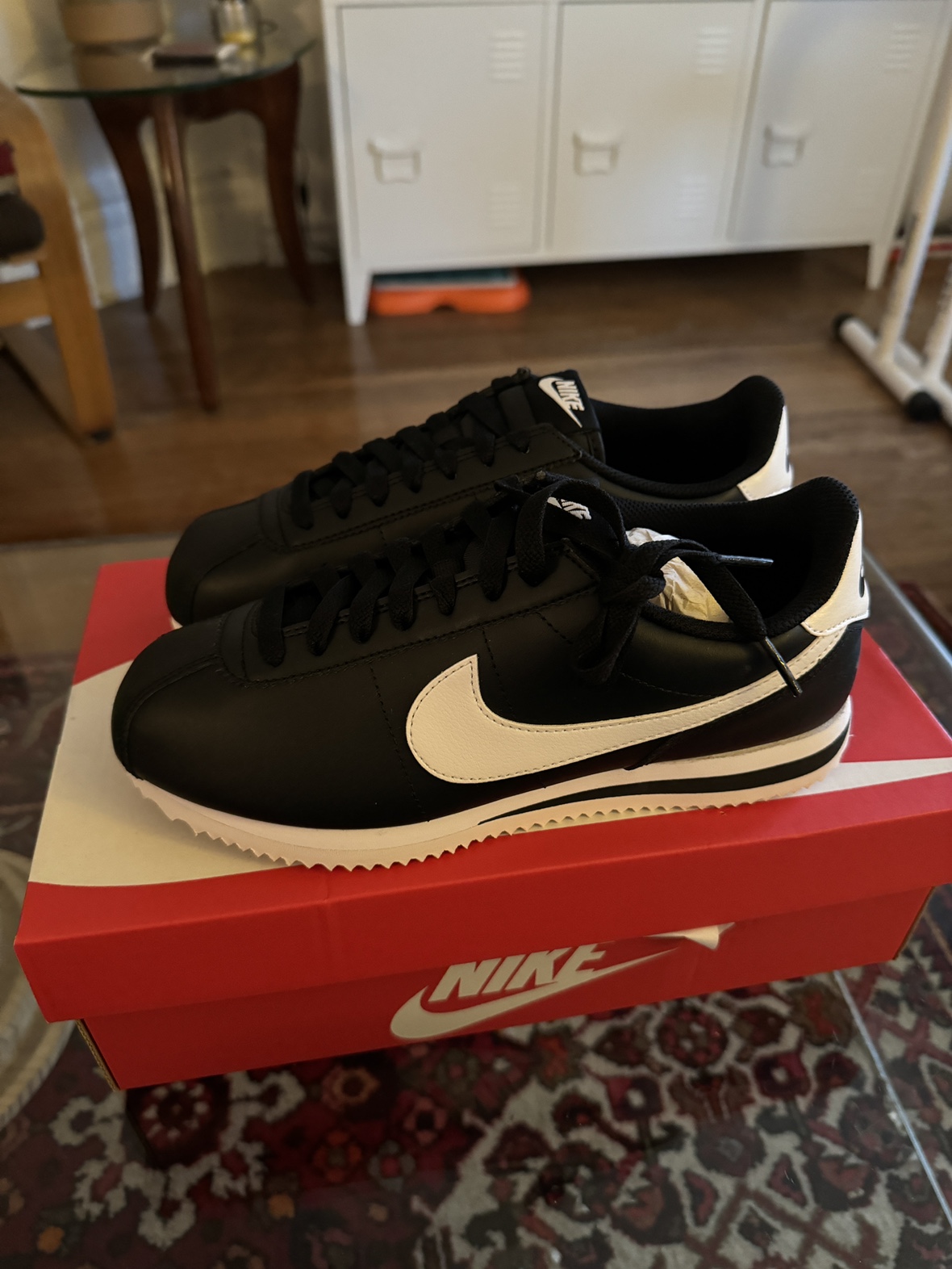 Women’s Nike Cortez Size 8 (Brand New)
