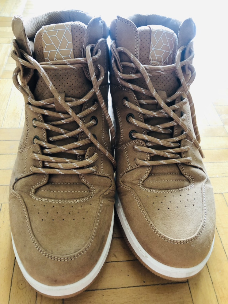 Men's Tan High-Top Sneakers thumbnail