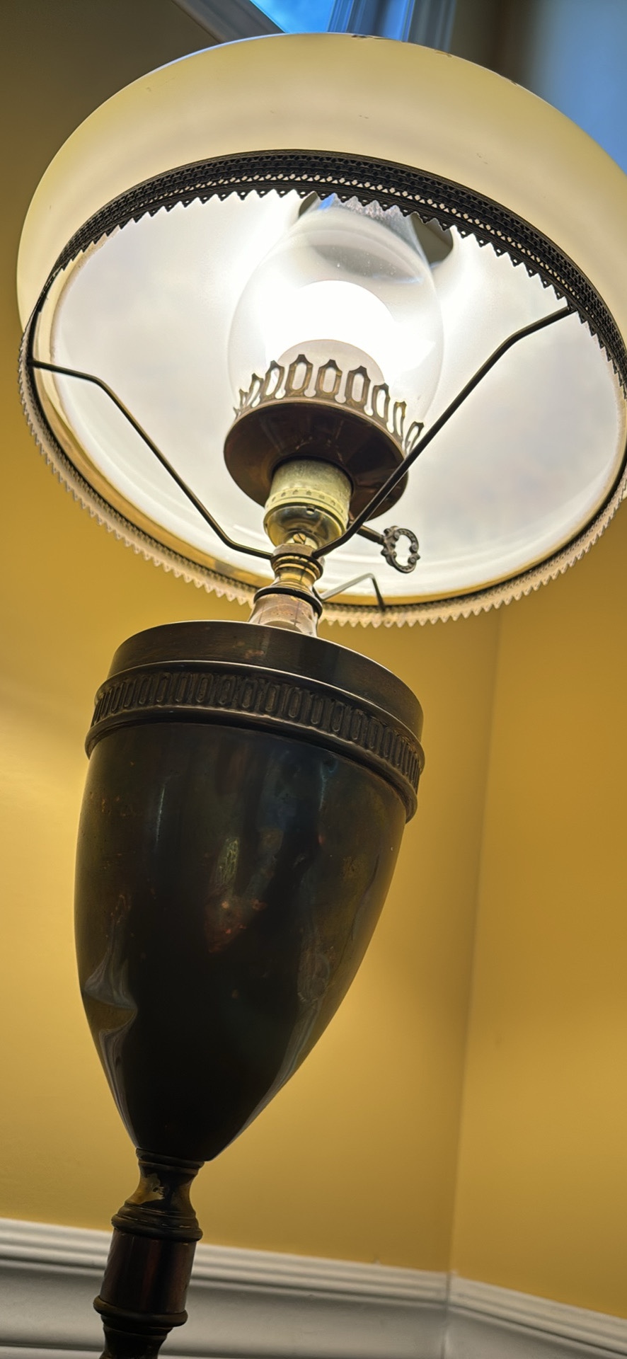 Vintage Sunflower Lamp - photo 3