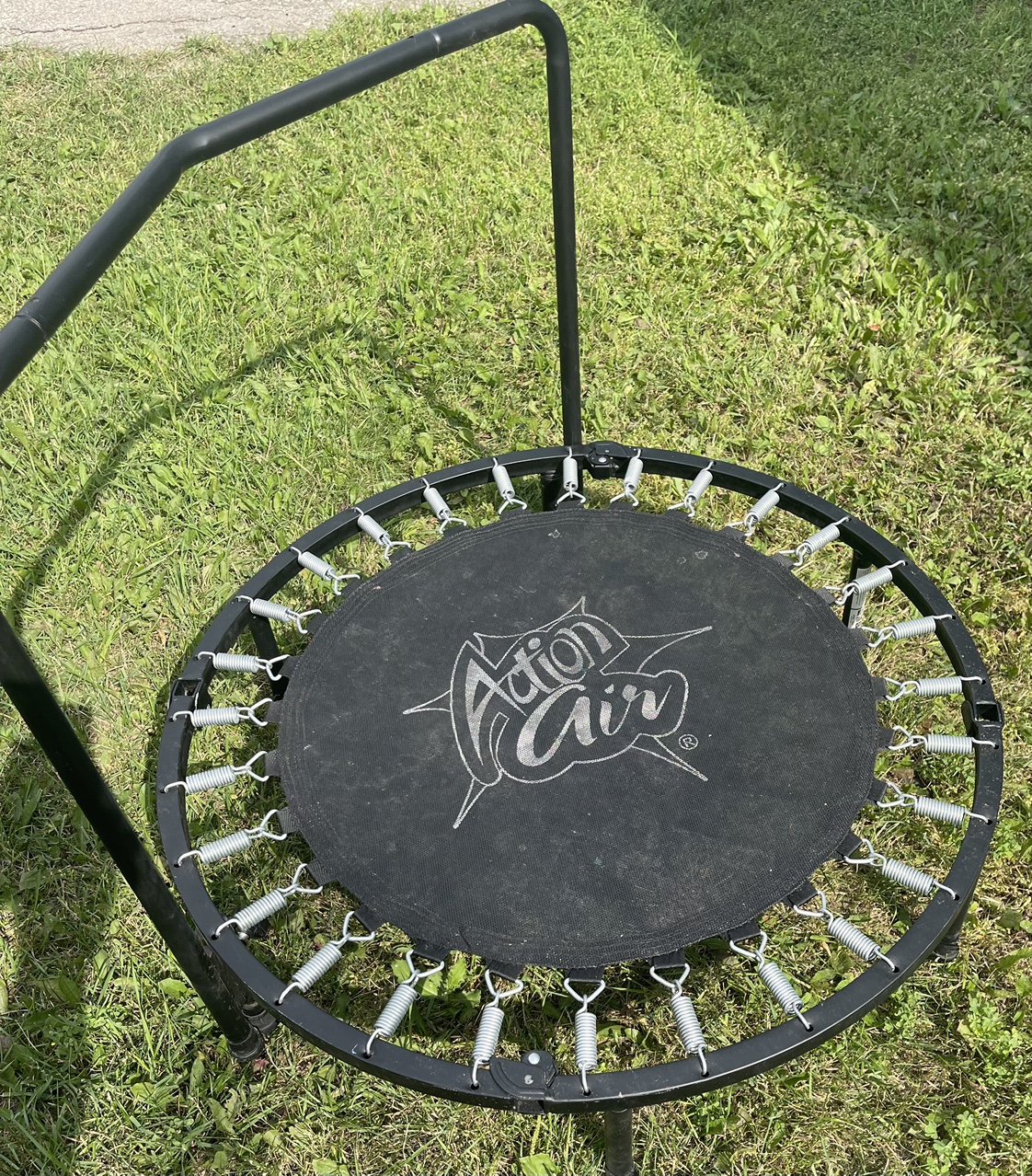 Action Air Mini Trampoline image indicator(2)