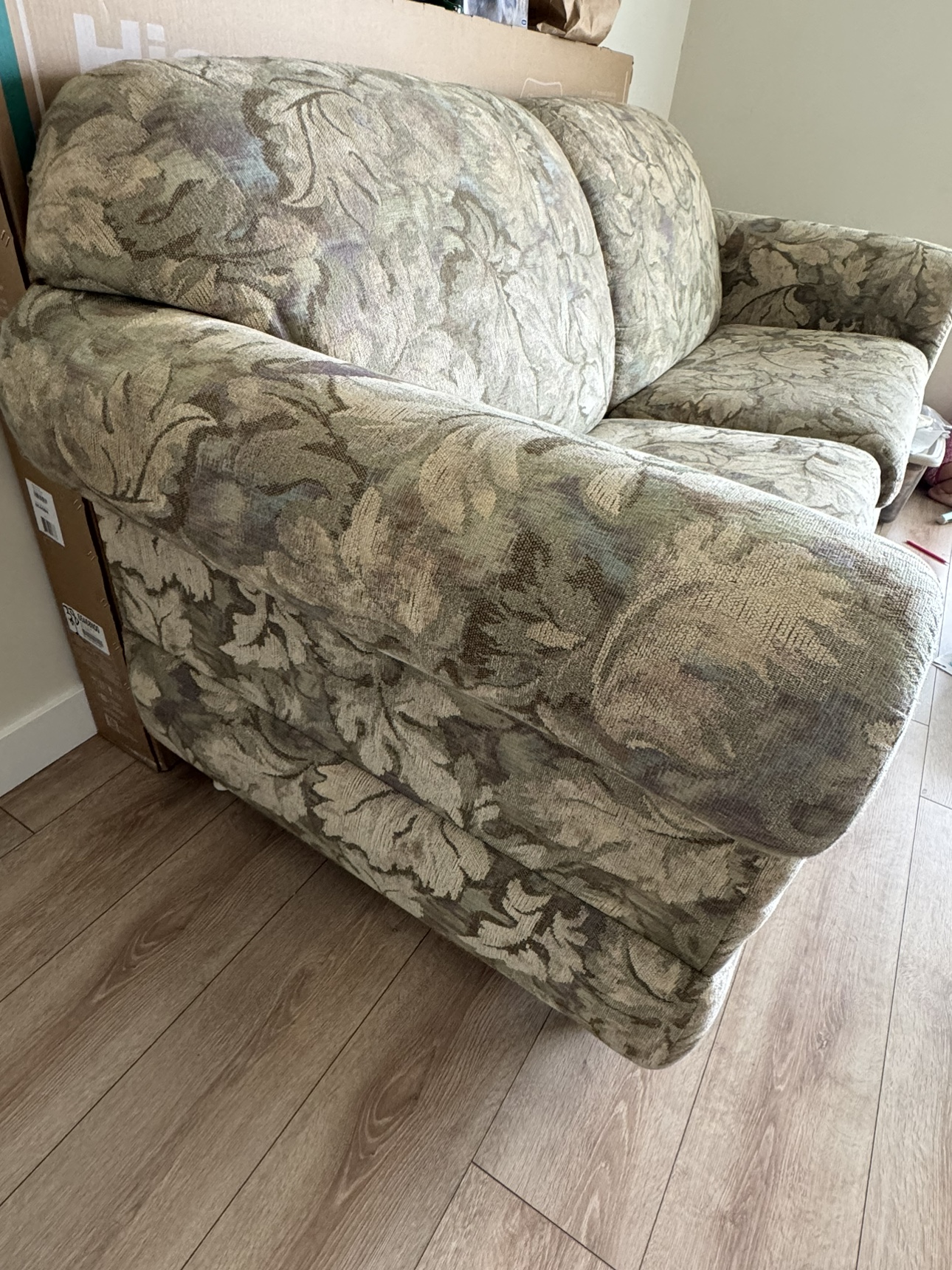 Sofa with sofa cover - photo 5