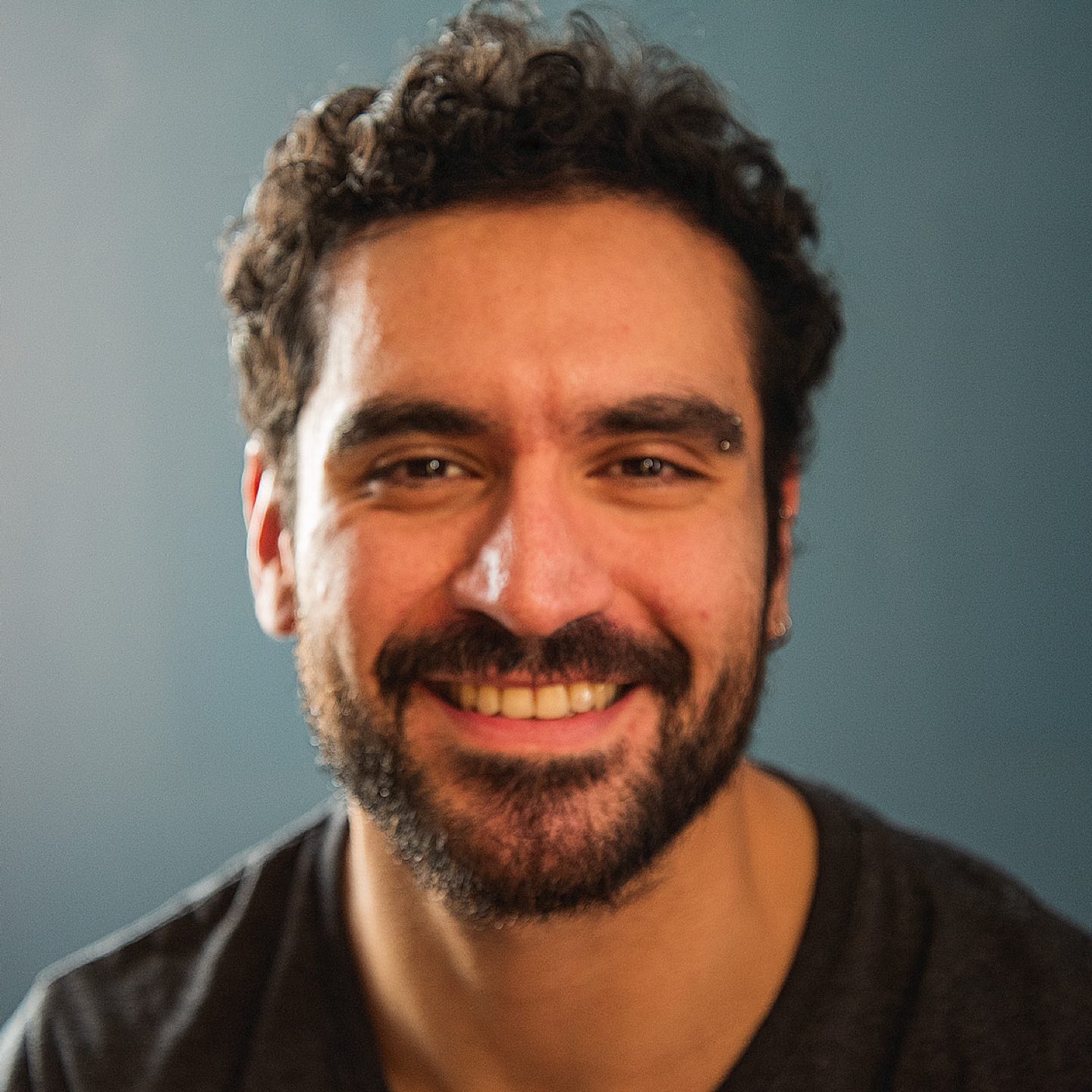 Nicolas profile