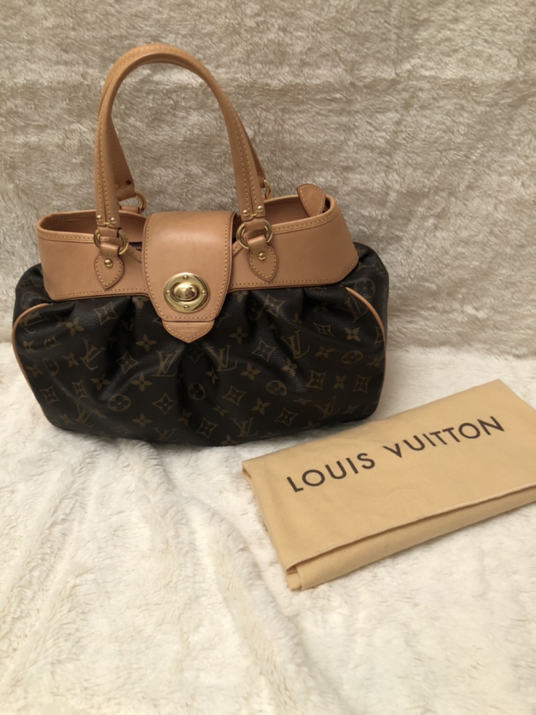 VogueVinture profile