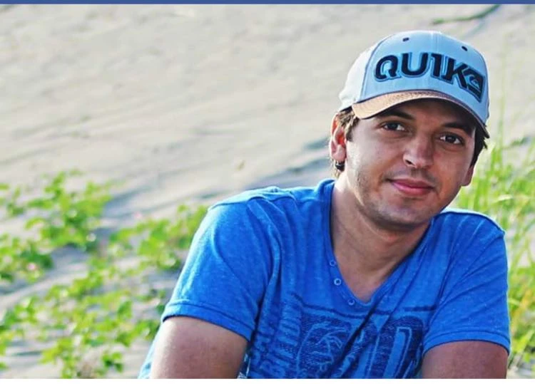 Issam profile