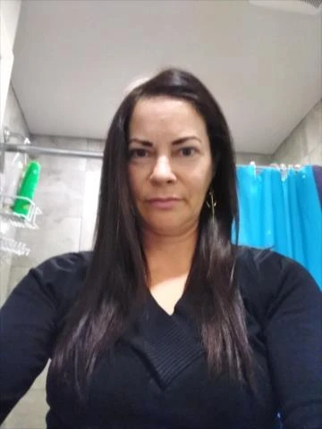 Dominique profile